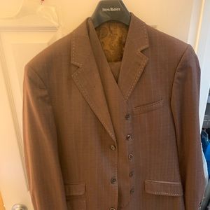Steve Harvey 3pc Suit Very good condition
